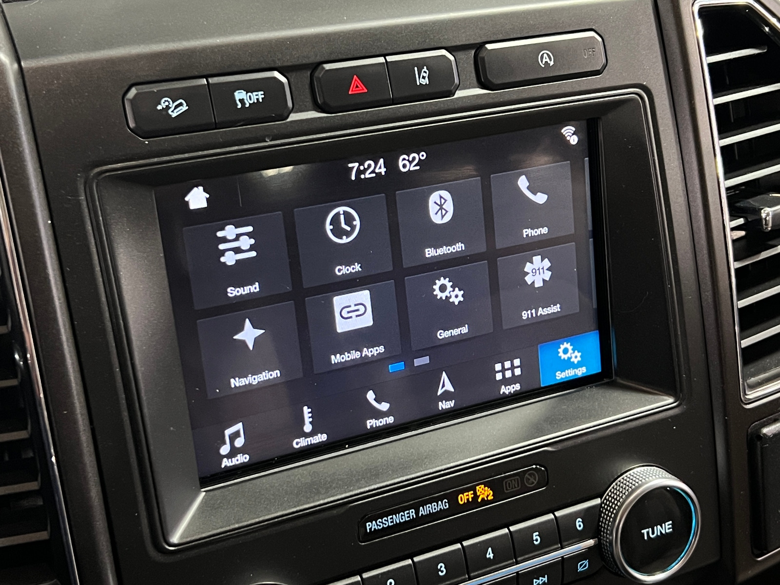 Thumbnail: 2019 Ford Expedition MAX - 3