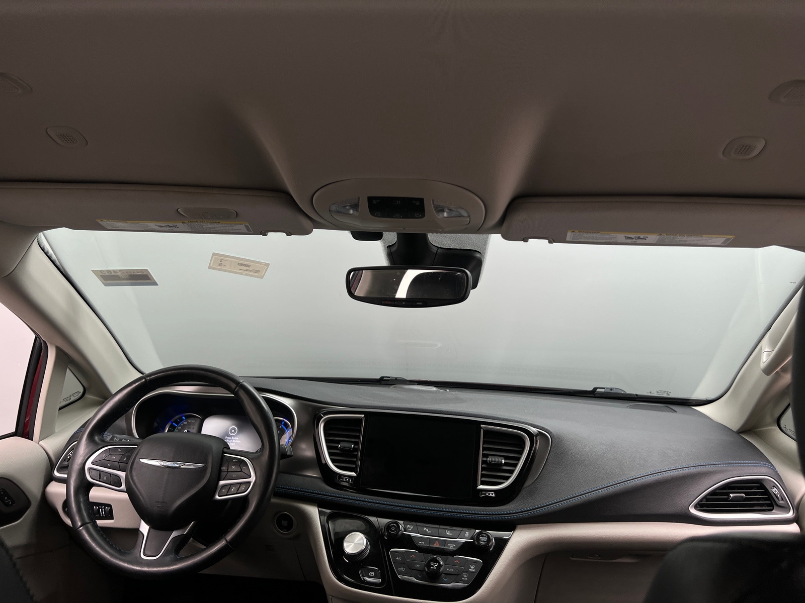 Thumbnail: 2021 Chrysler Pacifica - 2