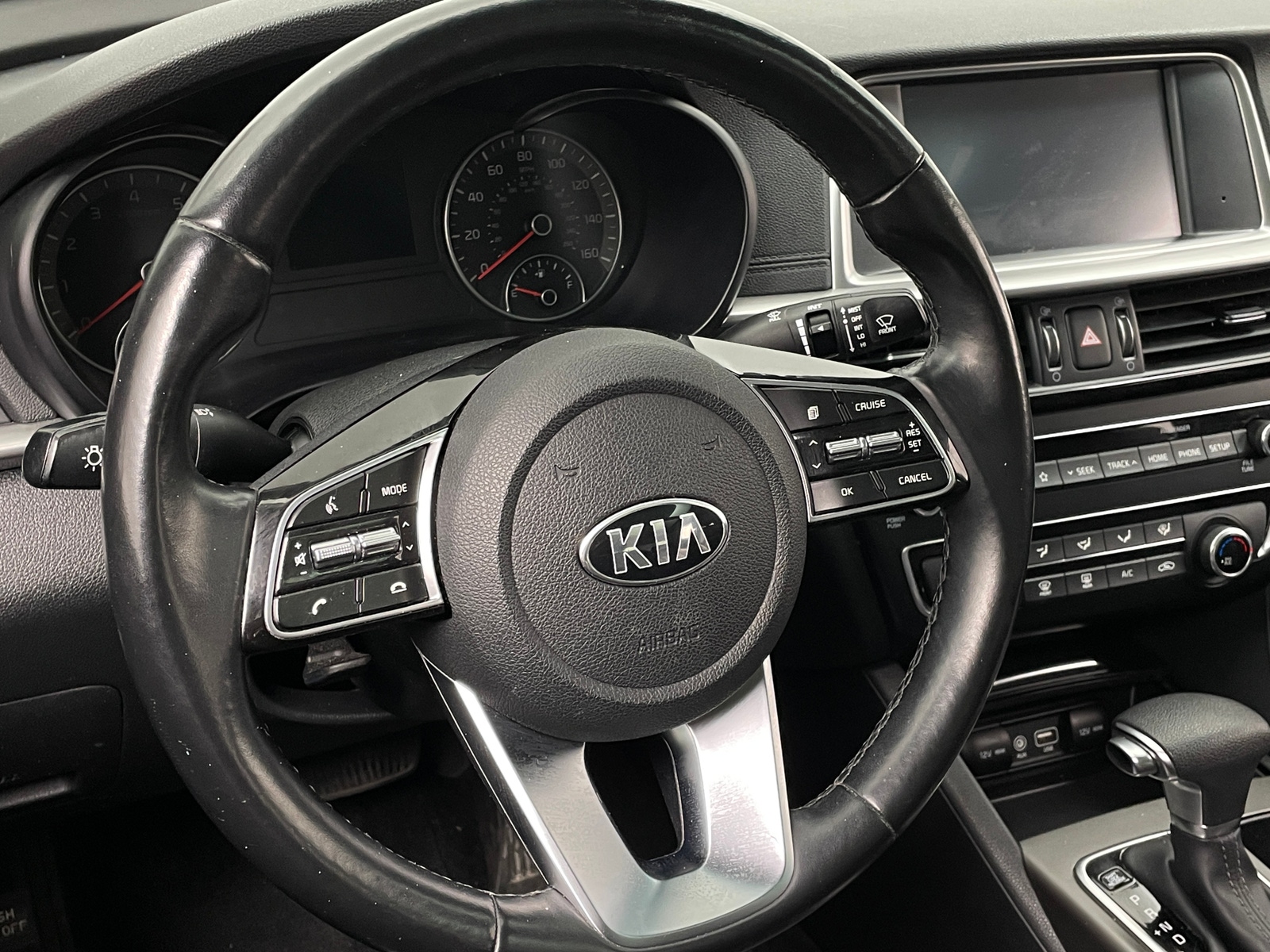 Thumbnail: 2020 Kia Optima - 4