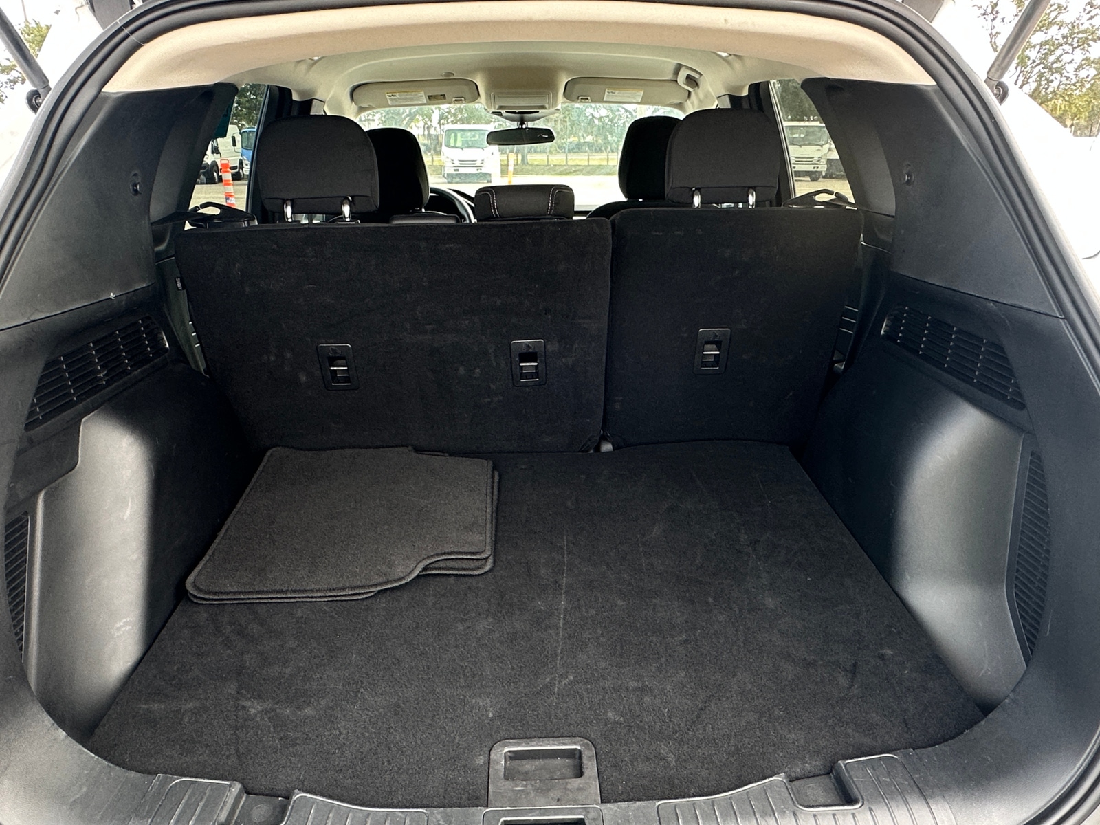 Thumbnail: 2025 Ford Escape - 7