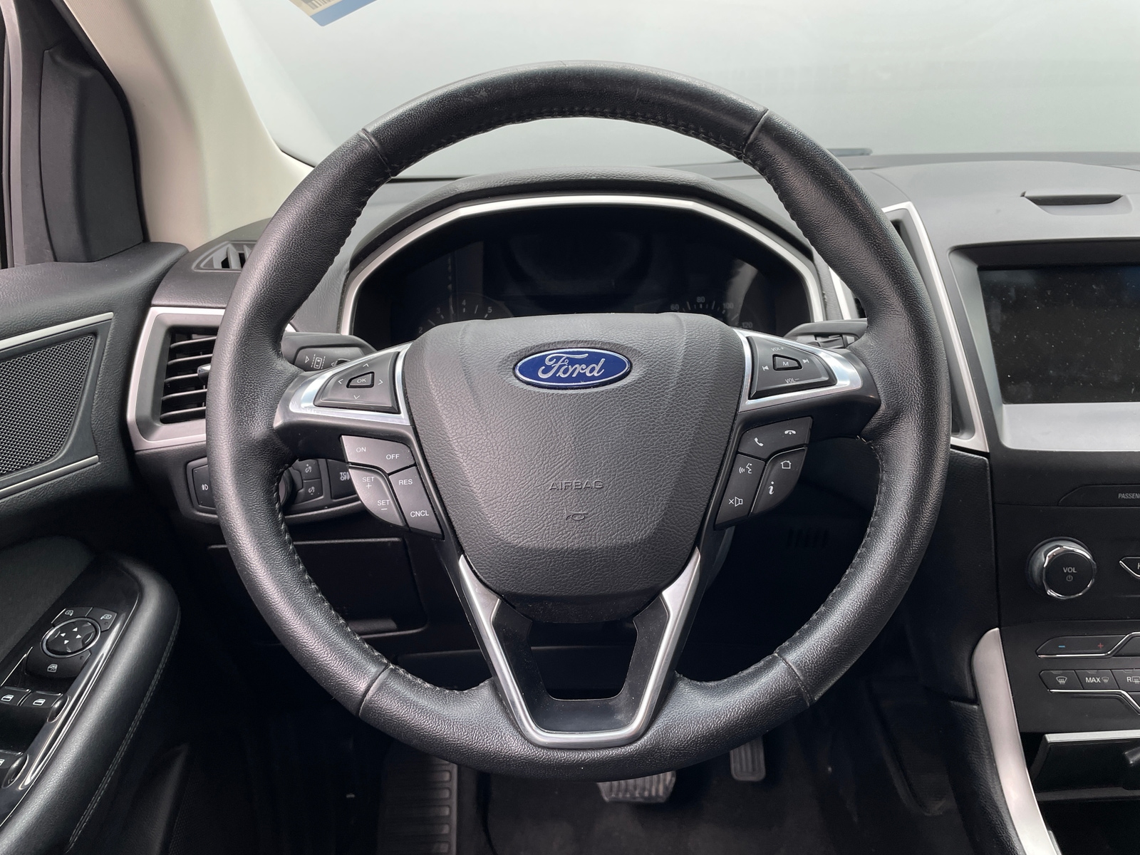 Thumbnail: 2019 Ford Edge - 5