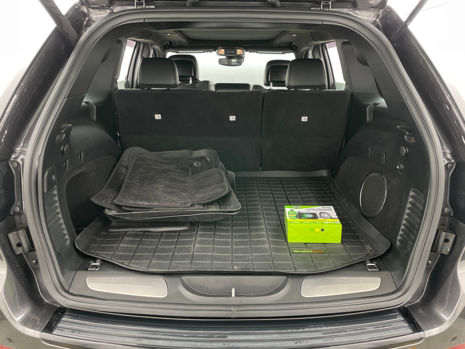 Thumbnail: 2017 Jeep Grand Cherokee - 6