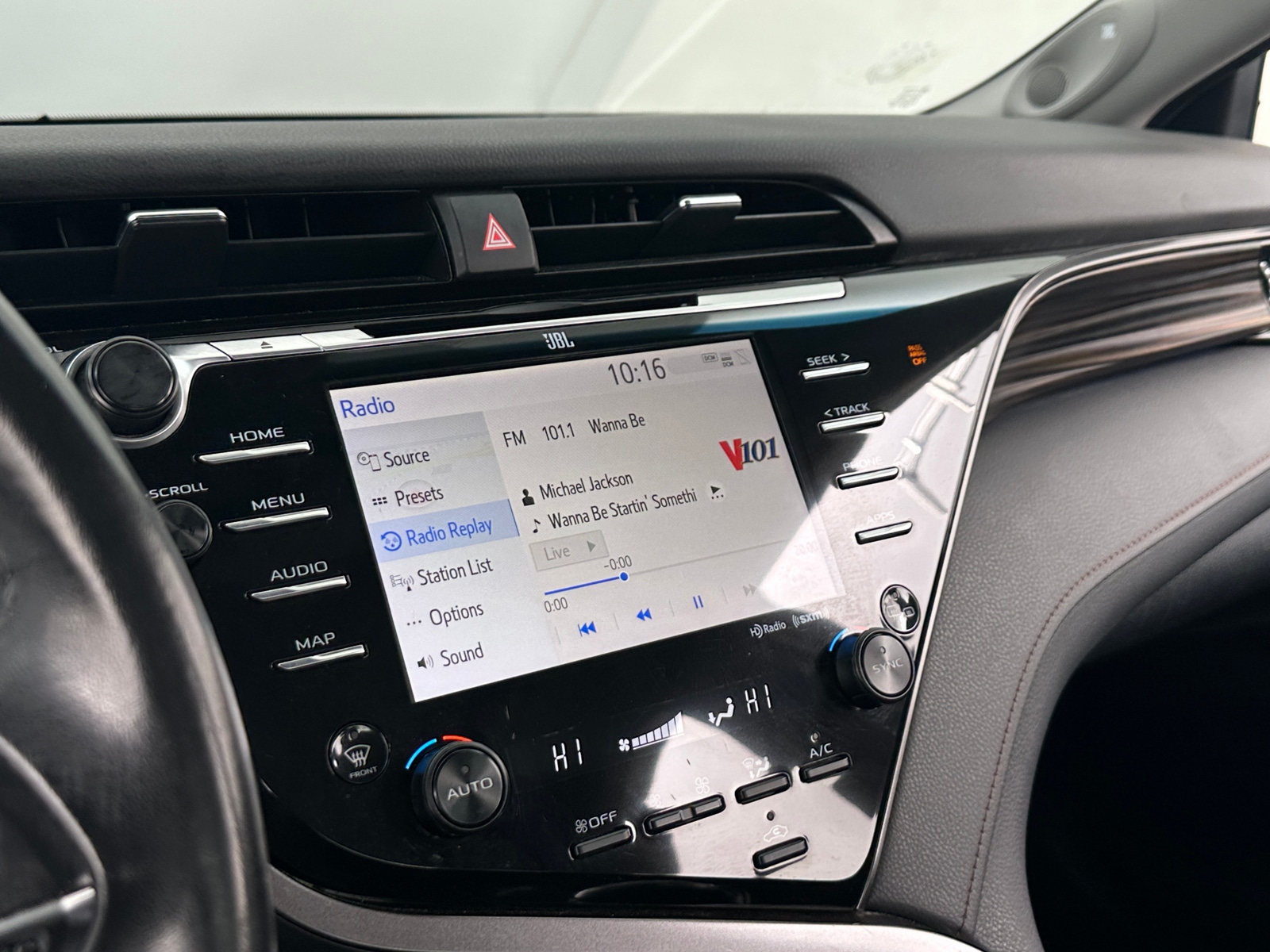 Thumbnail: 2020 Toyota Camry - 3