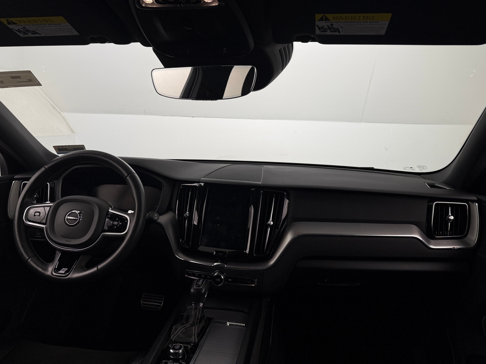 Thumbnail: 2018 Volvo XC60 - 2