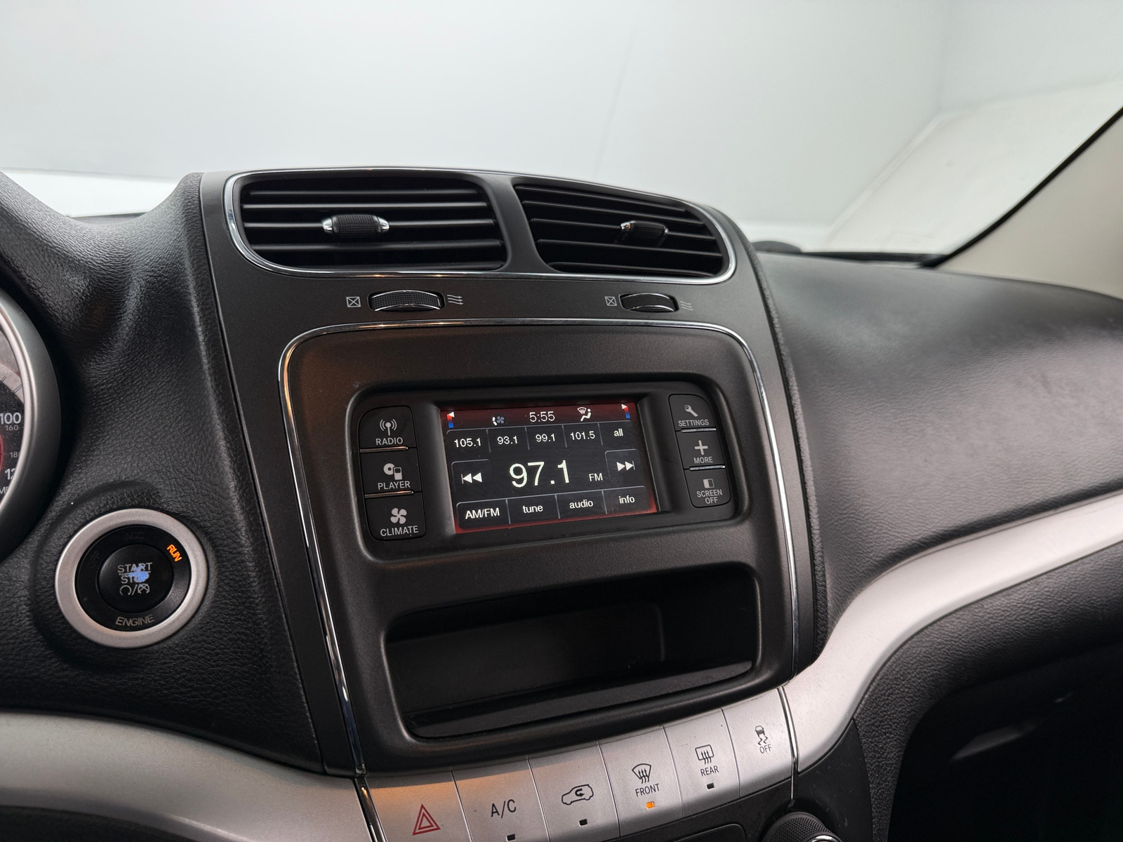 Thumbnail: 2015 Dodge Journey - 4