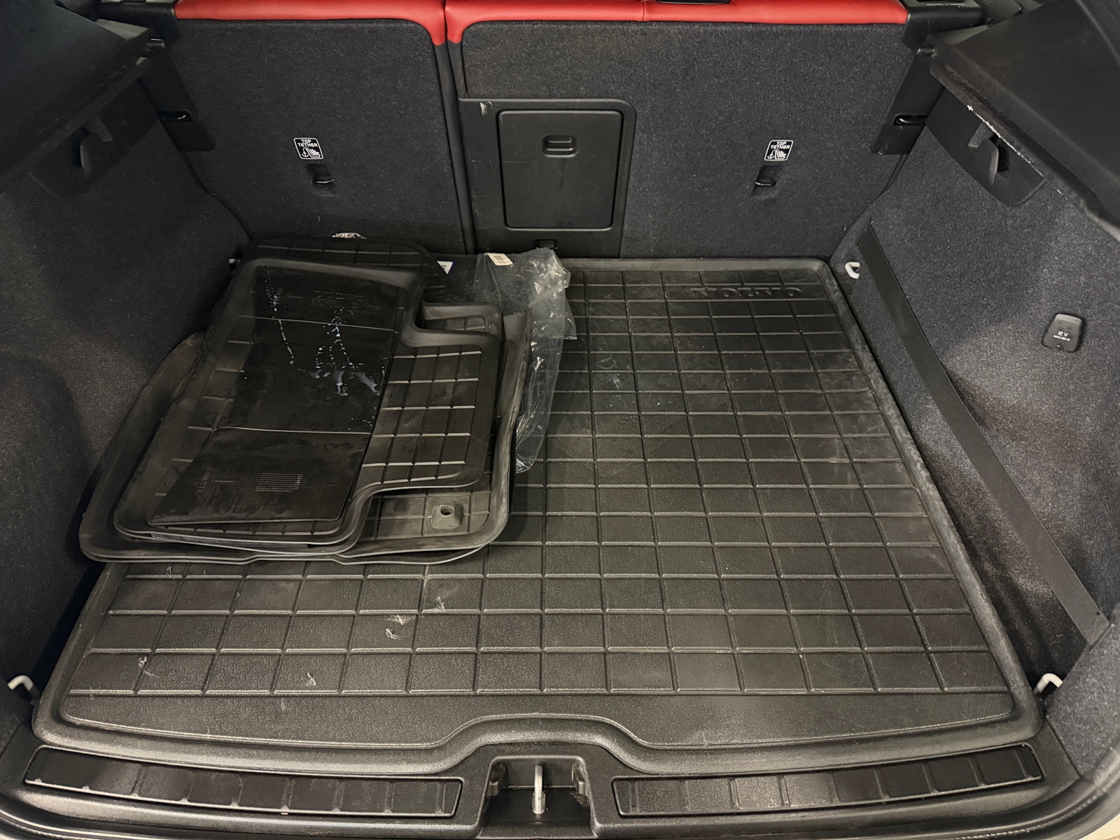 Thumbnail: 2019 Volvo XC40 - 6