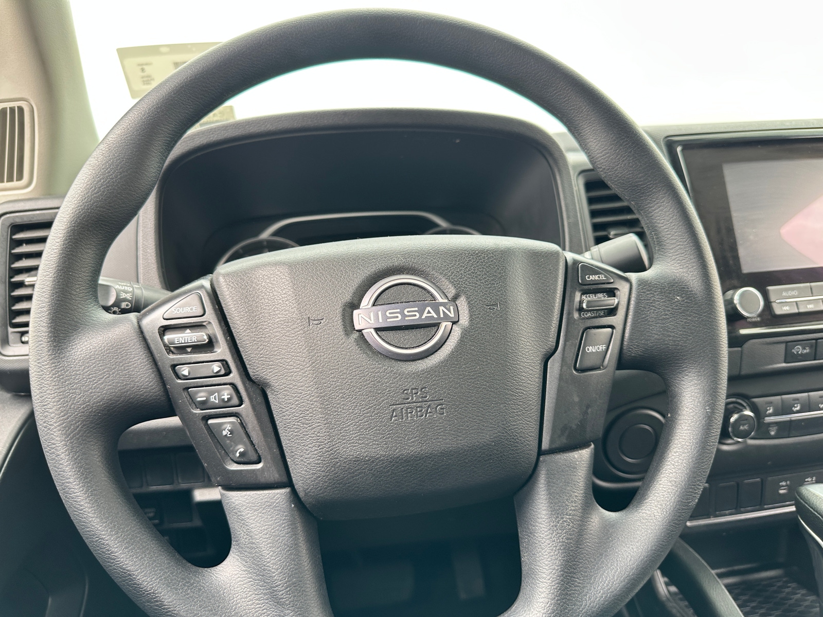 Thumbnail: 2024 Nissan Frontier - 5