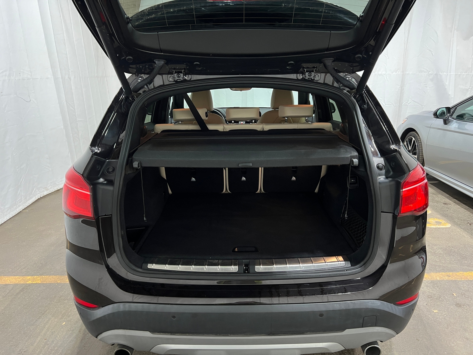 Thumbnail: 2017 BMW X1 - 6