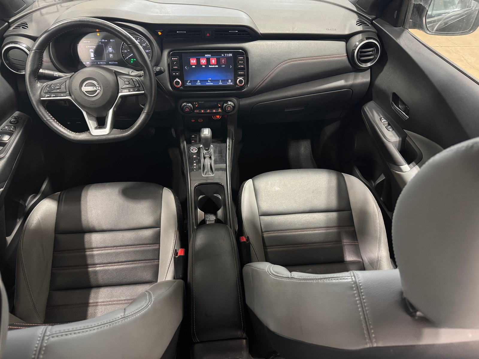 Thumbnail: 2023 Nissan Kicks - 3