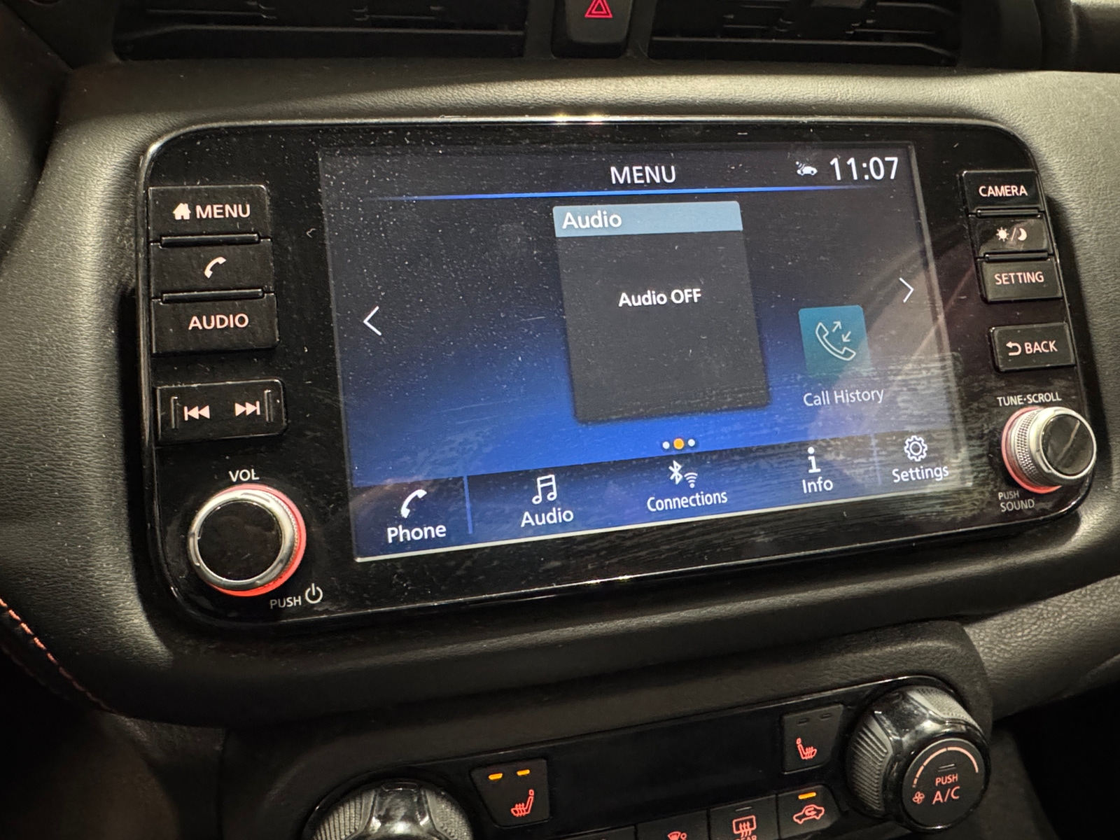 Thumbnail: 2023 Nissan Kicks - 4