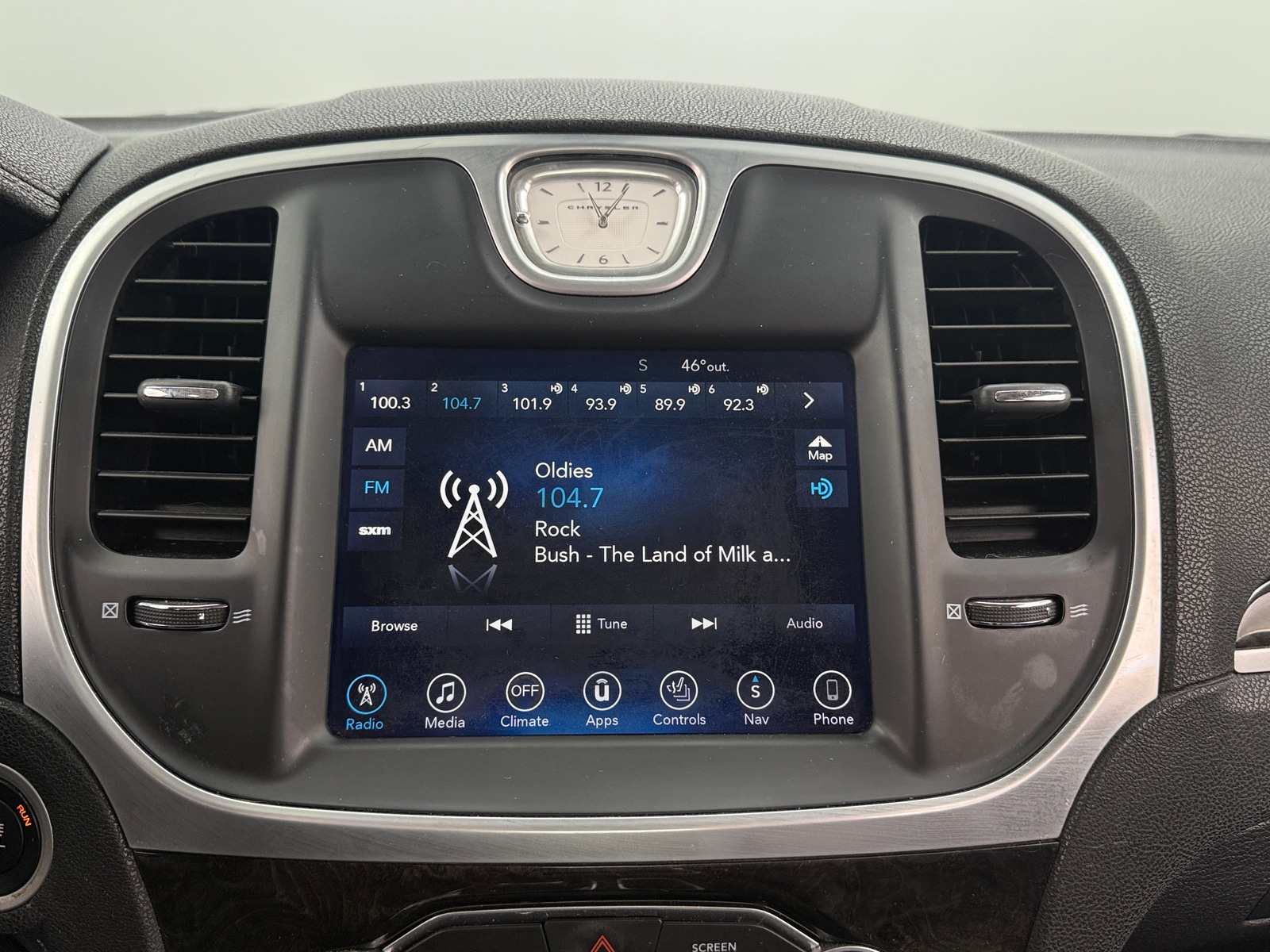 Thumbnail: 2017 Chrysler 300 - 4