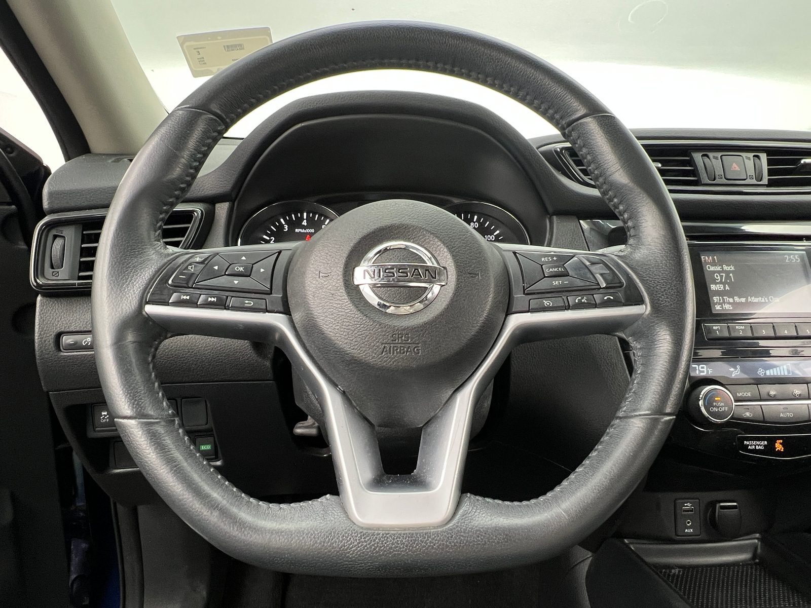 Thumbnail: 2017 Nissan Rogue - 5