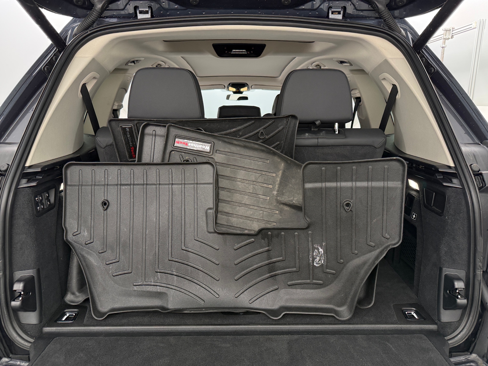 Thumbnail: 2022 BMW X7 - 6