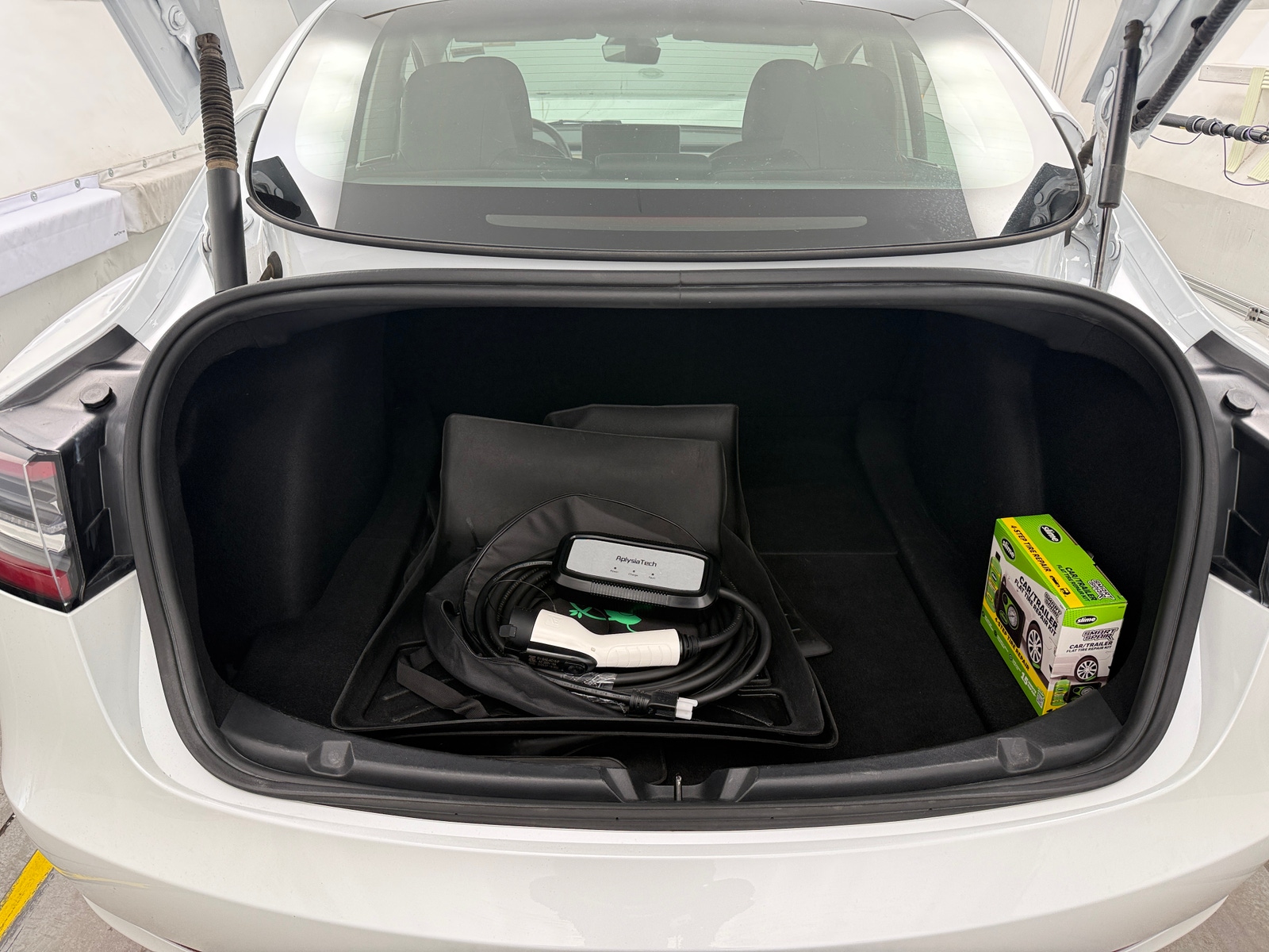 Thumbnail: 2023 Tesla Model 3 - 7