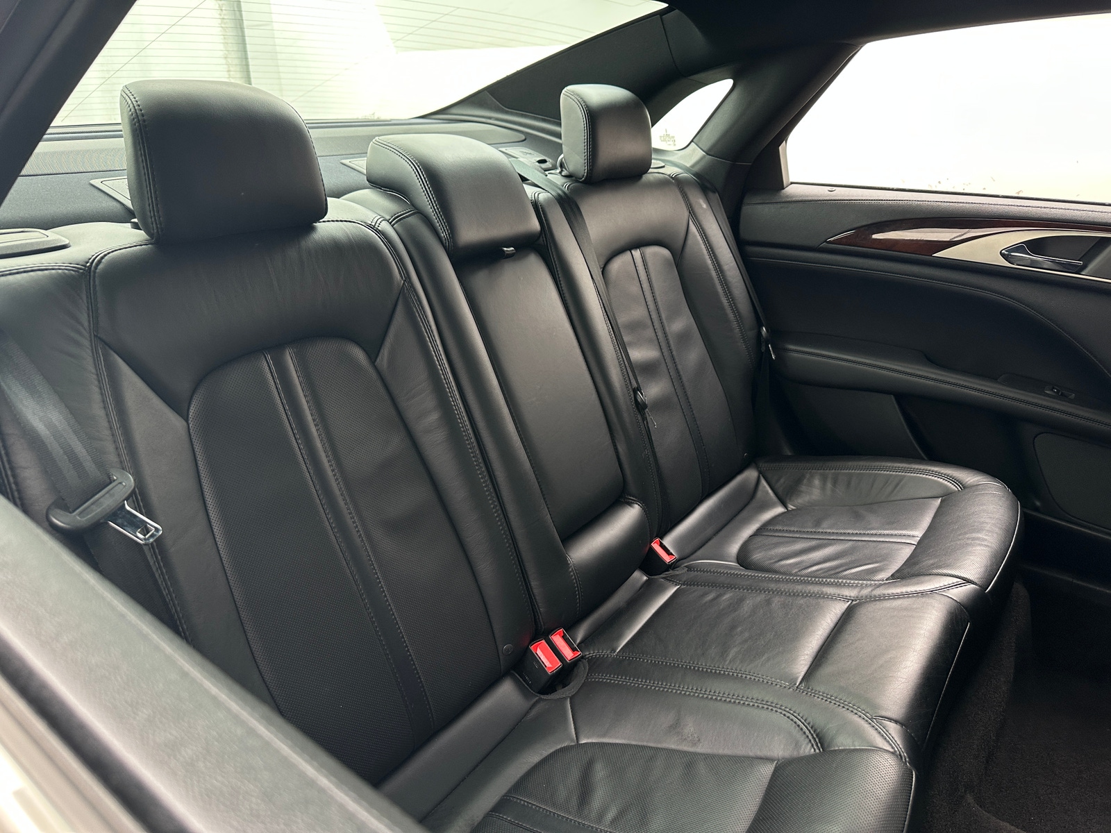 Thumbnail: 2017 Lincoln MKZ - 5