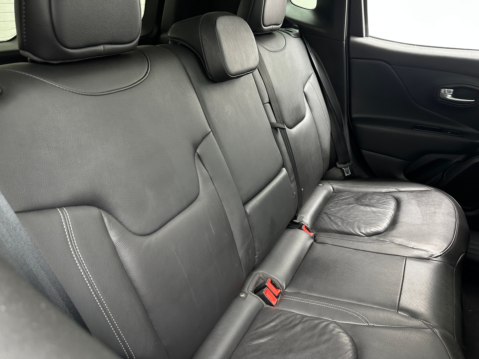 Thumbnail: 2021 Jeep Renegade - 5