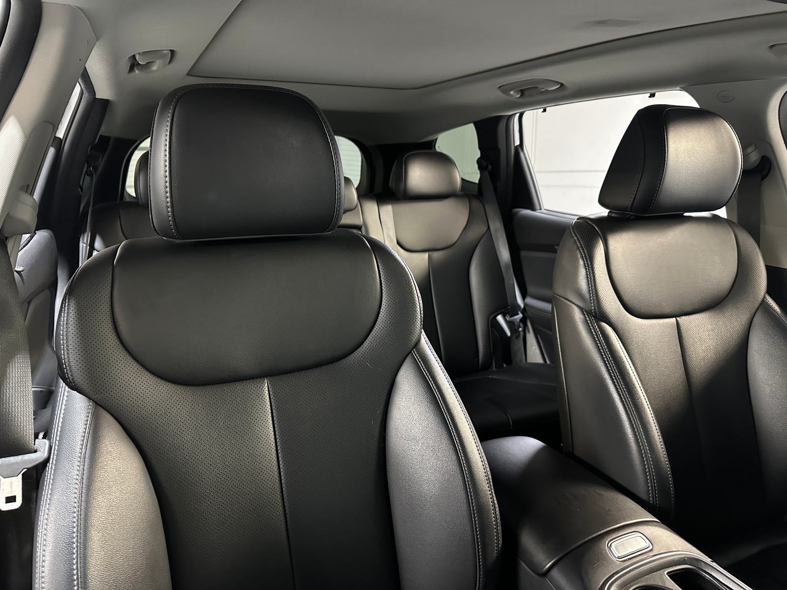 Thumbnail: 2023 Hyundai Santa Fe - 2