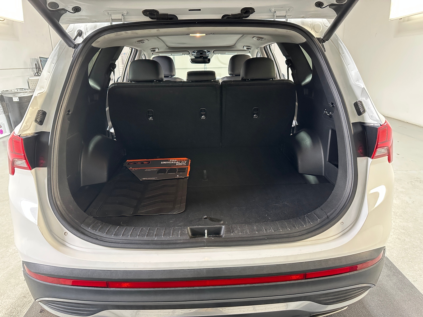 Thumbnail: 2023 Hyundai Santa Fe - 7