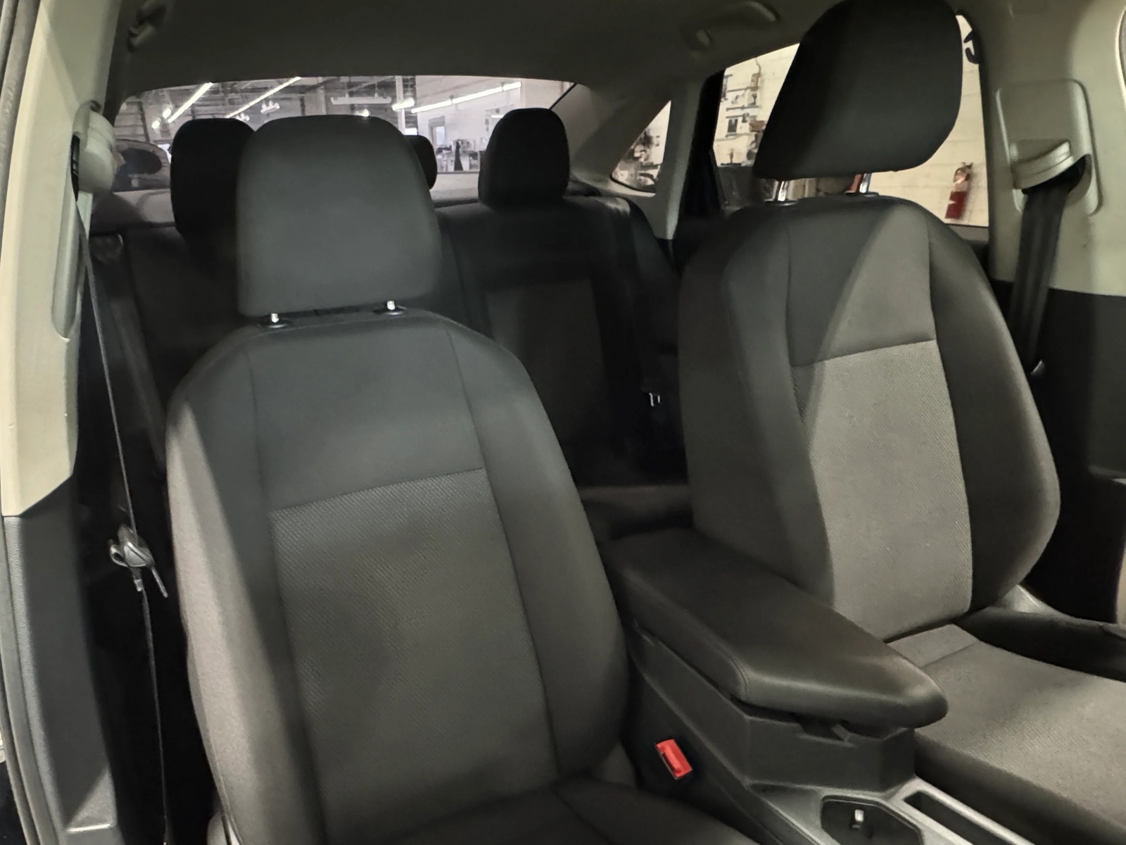 Thumbnail: 2019 Volkswagen Jetta - 2