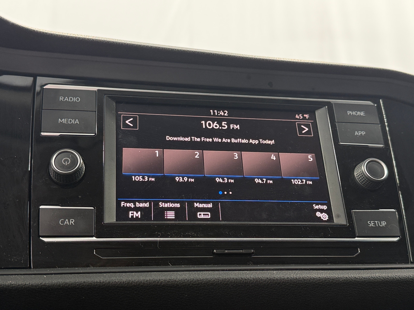 Thumbnail: 2019 Volkswagen Jetta - 4