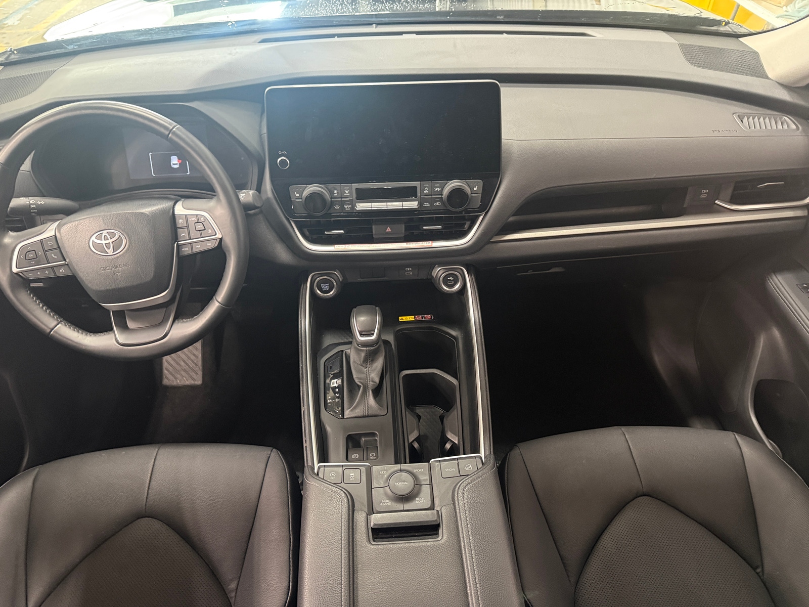 Thumbnail: 2025 Toyota Grand Highlander - 3