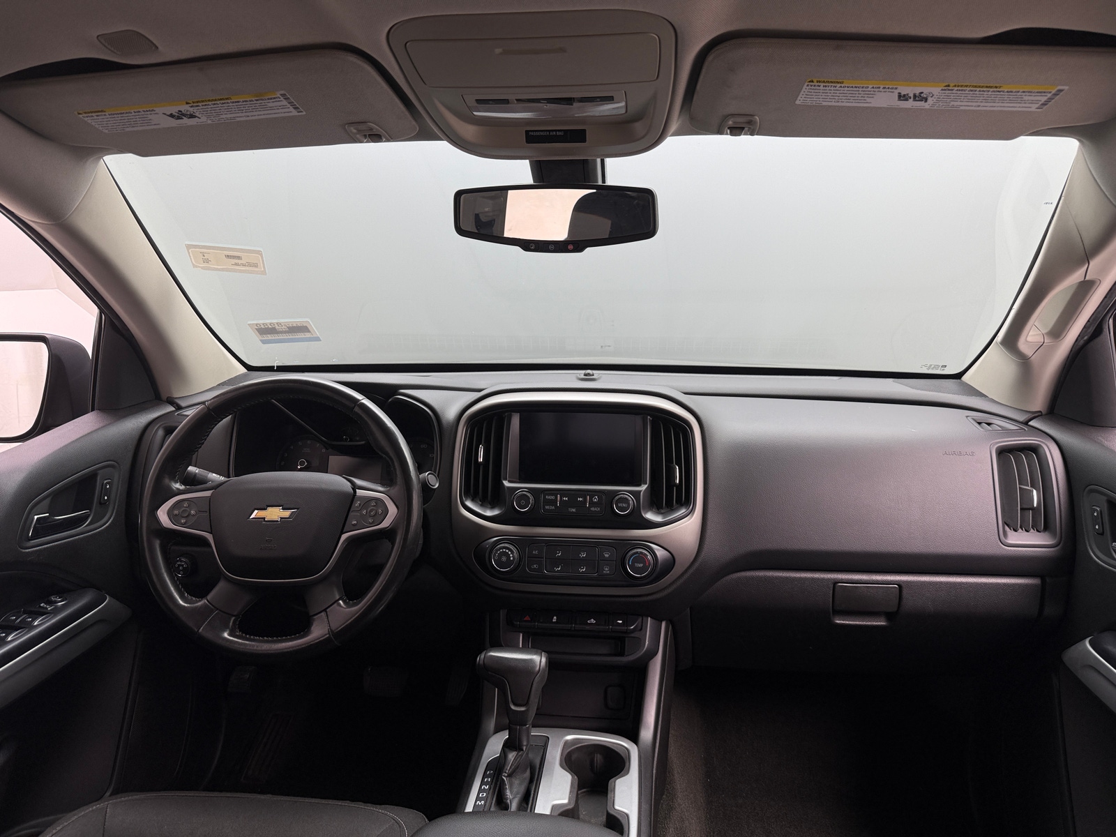 Thumbnail: 2016 Chevrolet Colorado - 3