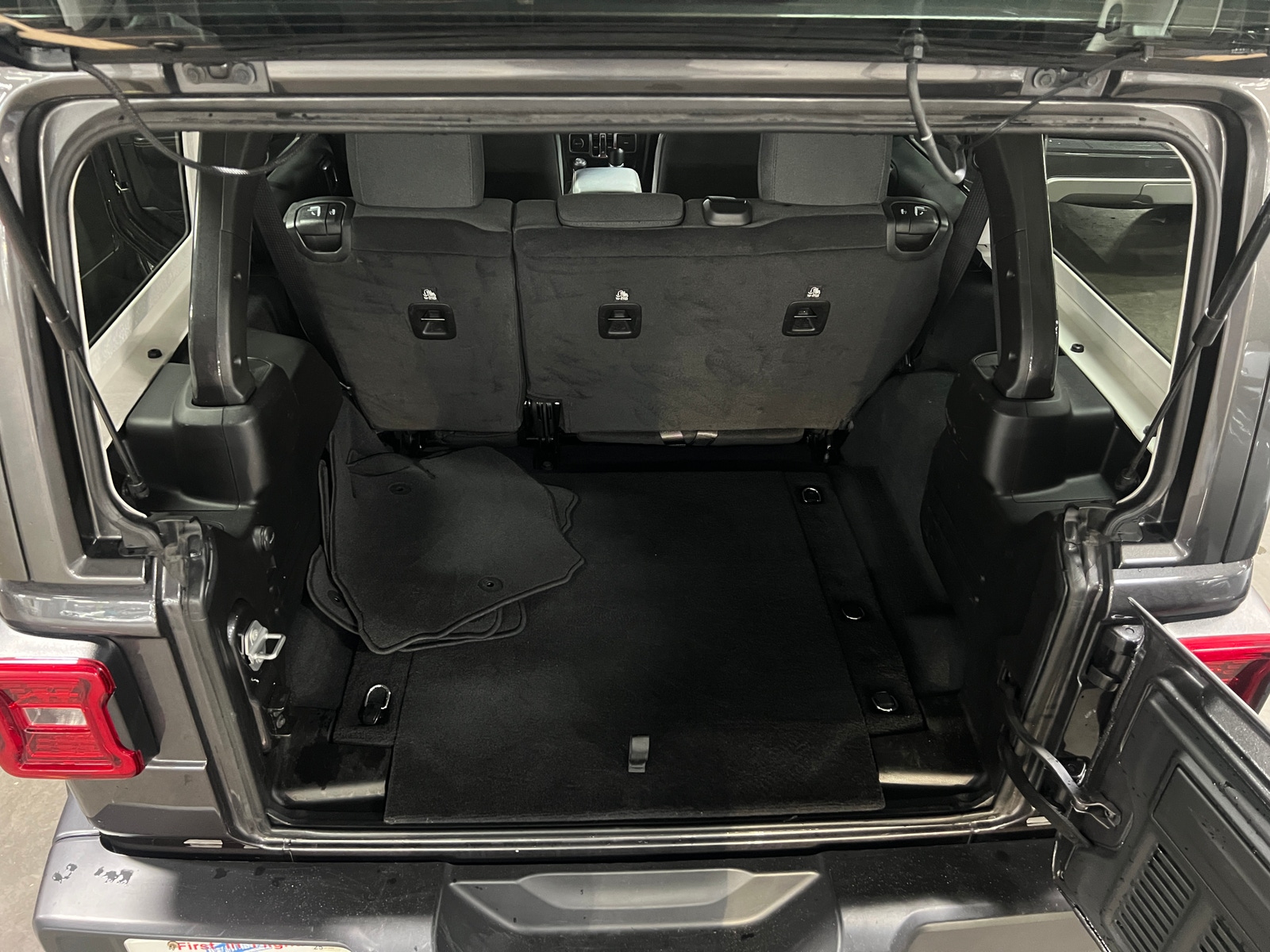 Thumbnail: 2025 Jeep Wrangler - 7