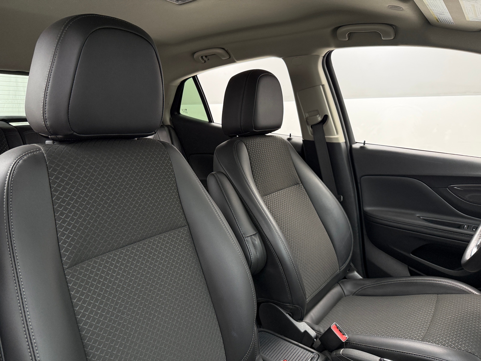 Thumbnail: 2020 Buick Encore - 2