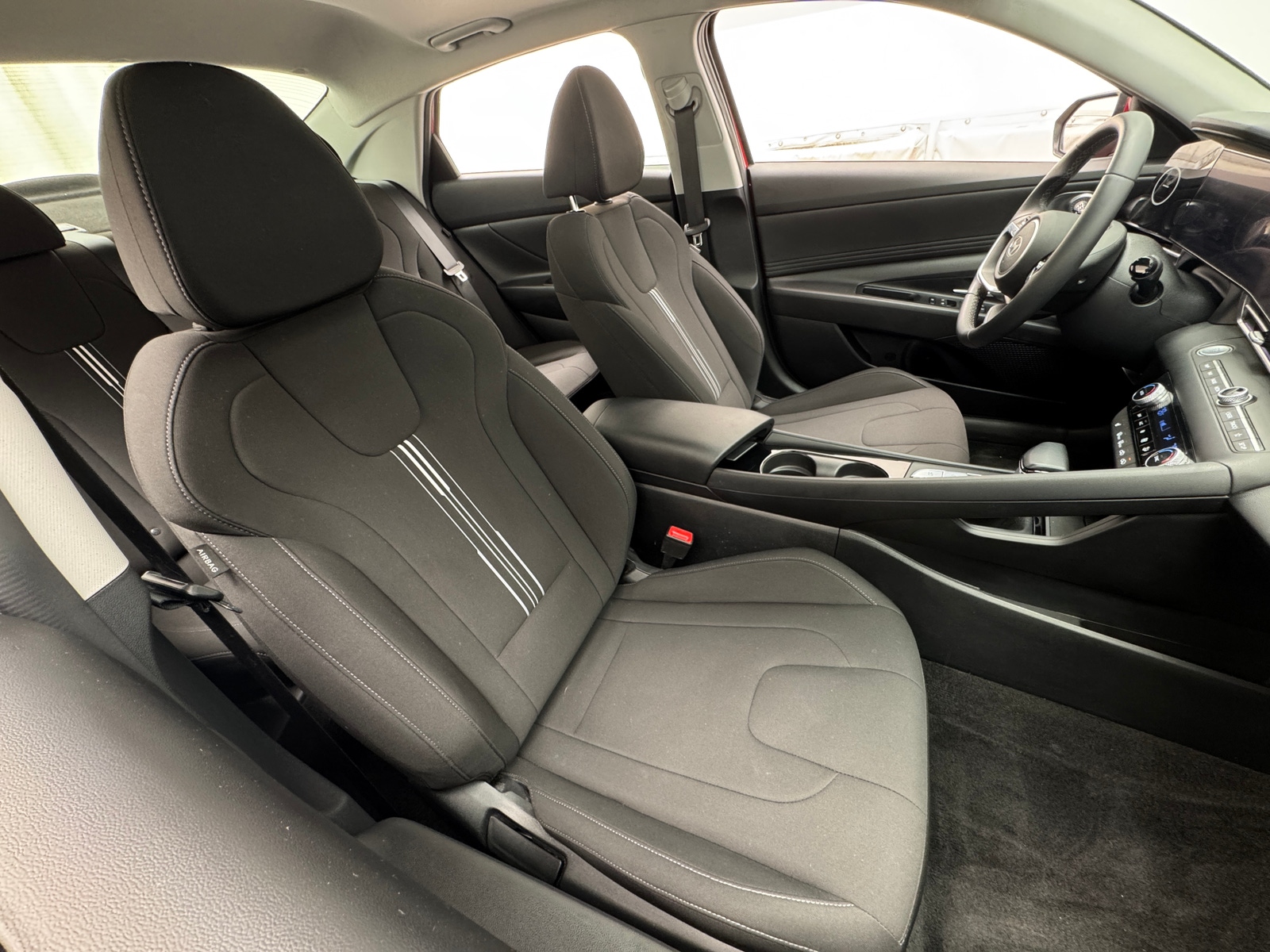 Thumbnail: 2024 Hyundai Elantra - 2