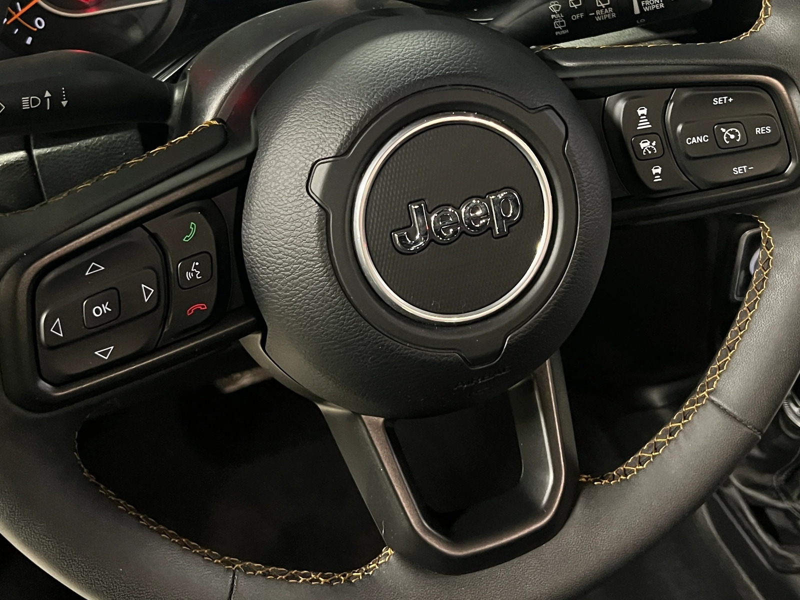 Thumbnail: 2024 Jeep Wrangler - 5