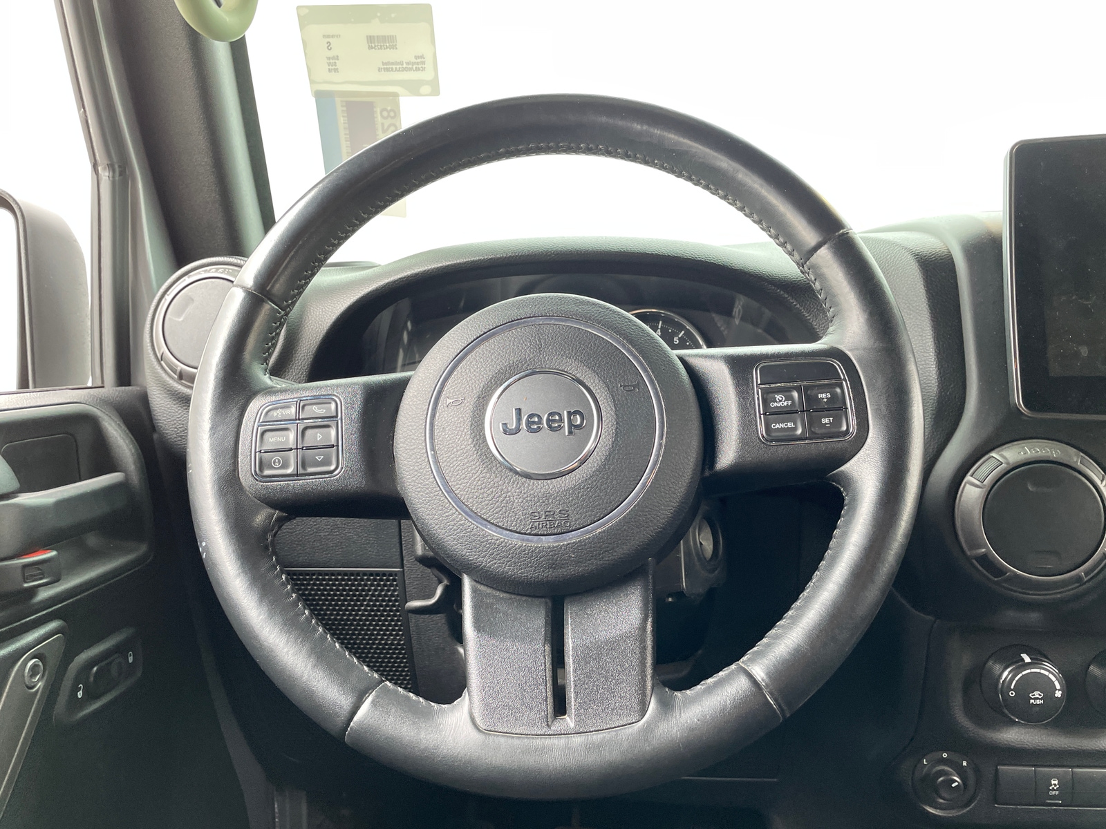 Thumbnail: 2018 Jeep Wrangler - 5