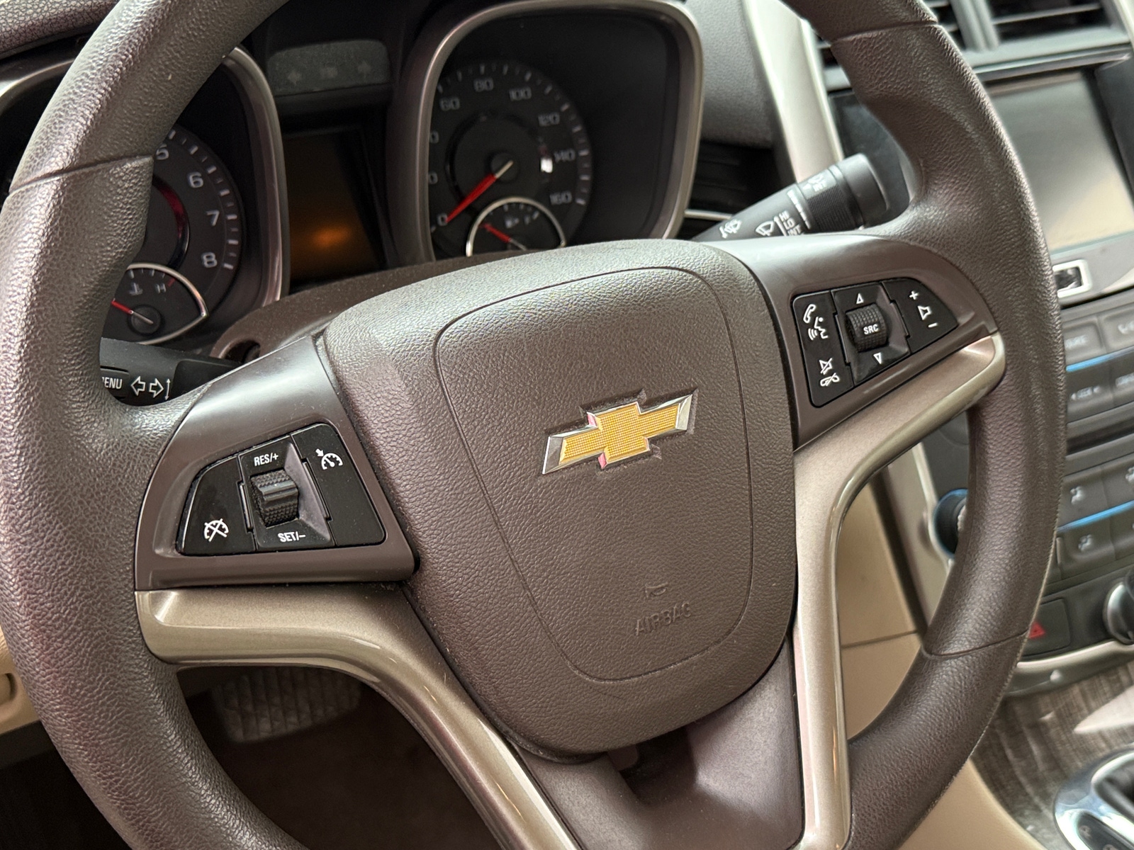 Thumbnail: 2015 Chevrolet Malibu - 4