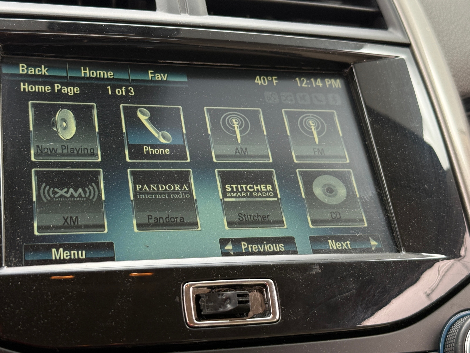 Thumbnail: 2015 Chevrolet Malibu - 3