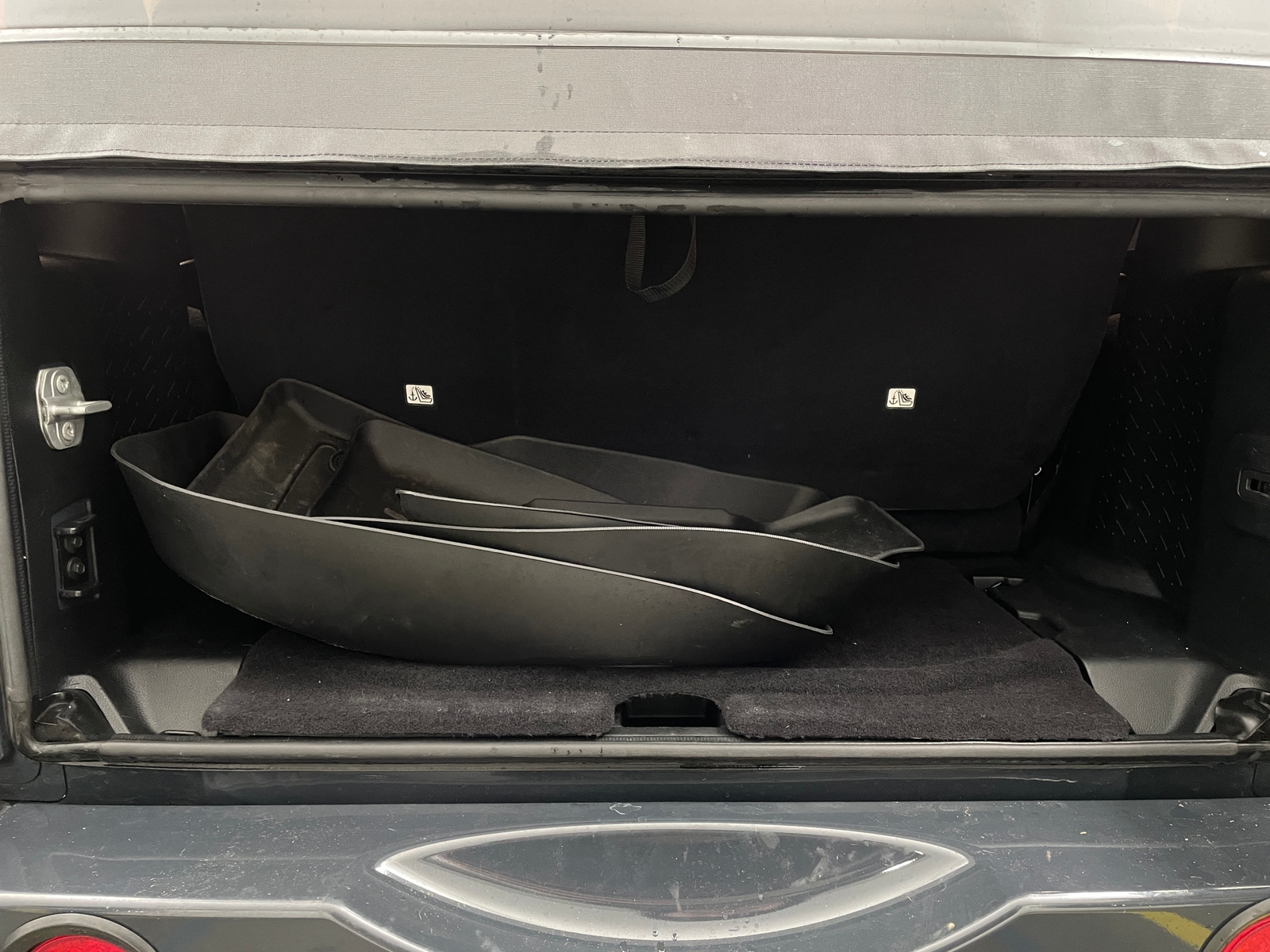 Thumbnail: 2018 Jeep Wrangler - 7