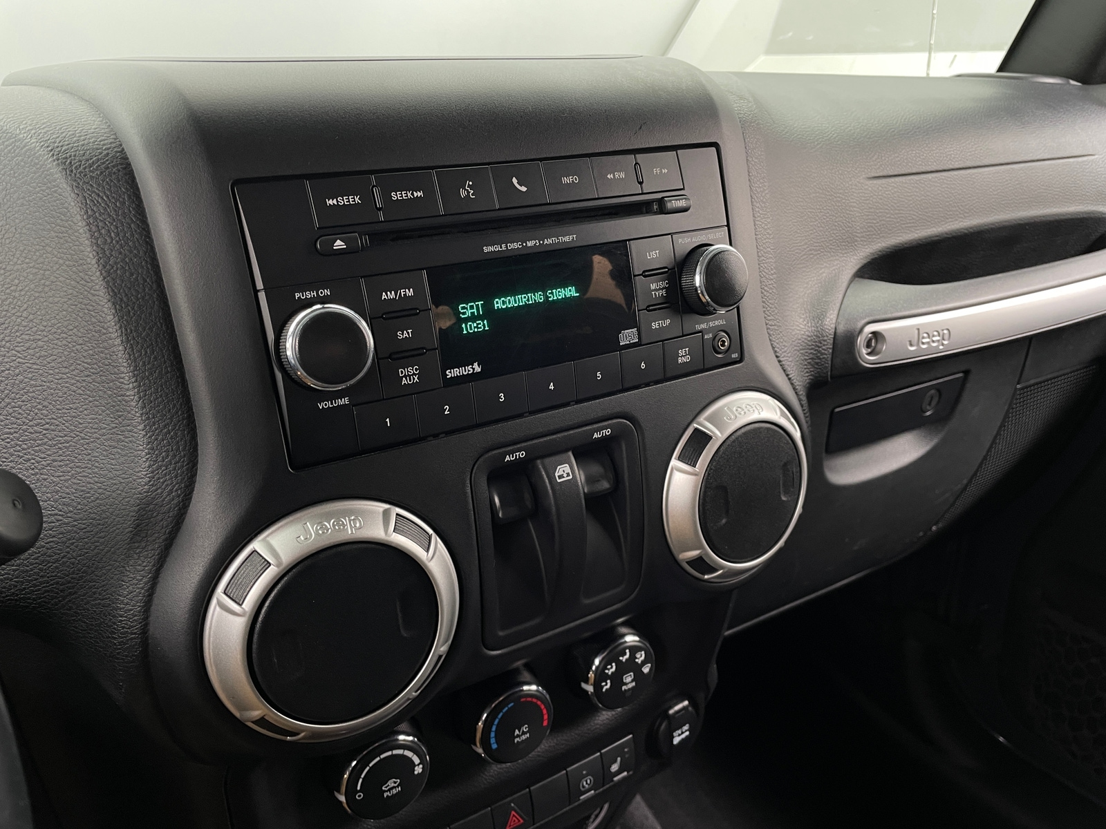 Thumbnail: 2018 Jeep Wrangler - 4