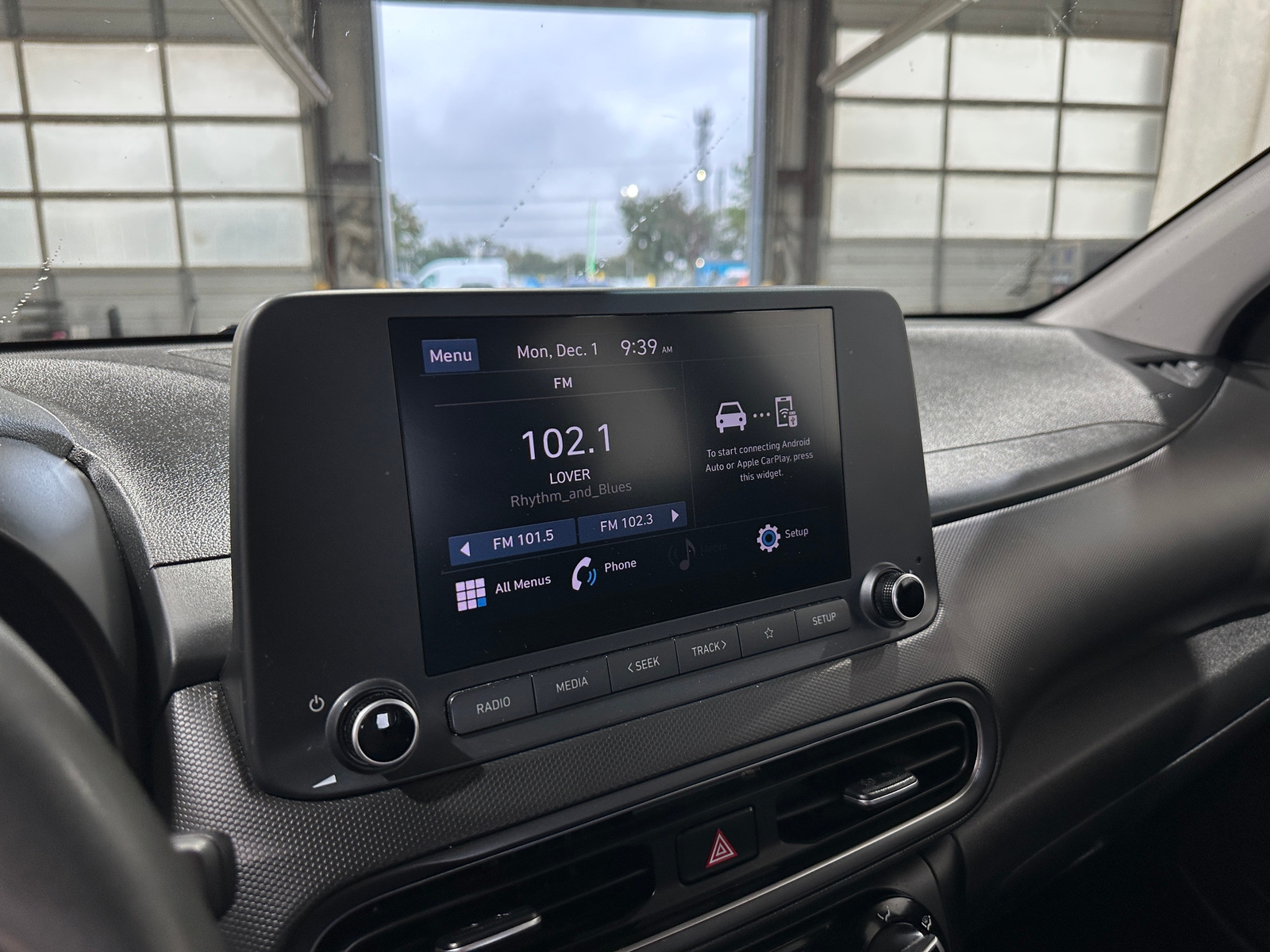 Thumbnail: 2023 Hyundai Kona - 4