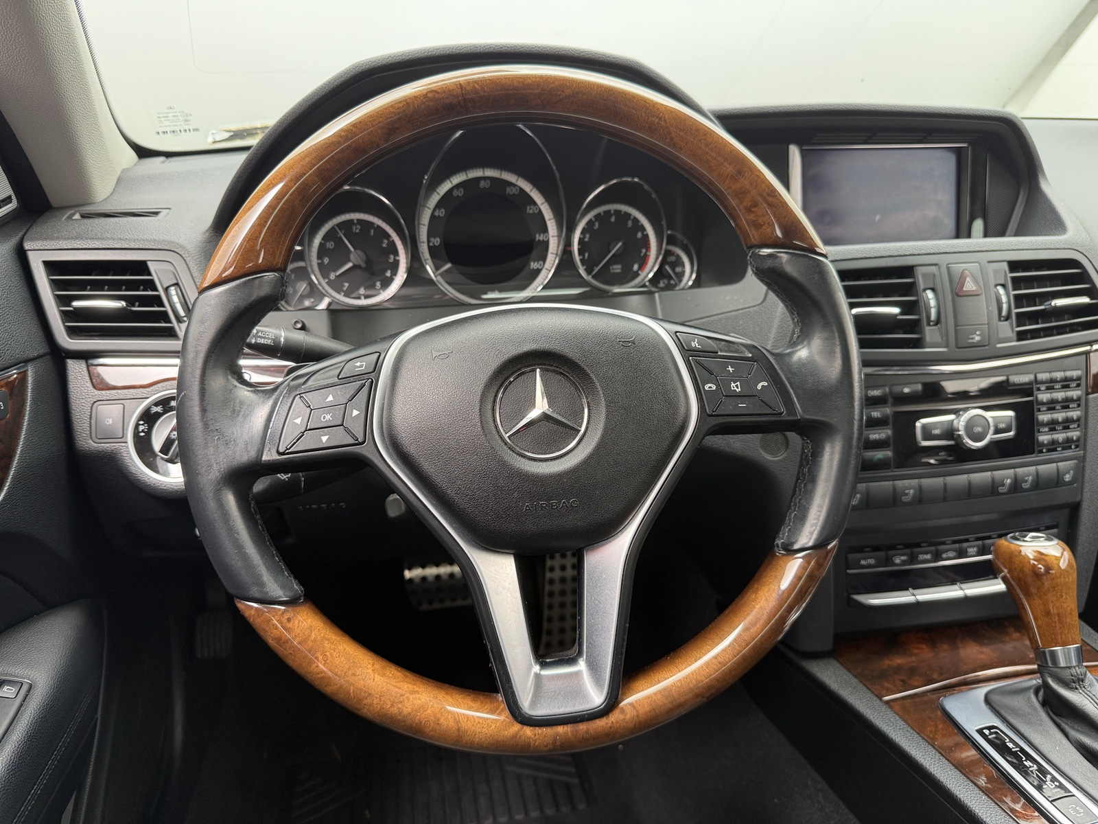 Thumbnail: 2013 Mercedes-Benz E-Class - 4