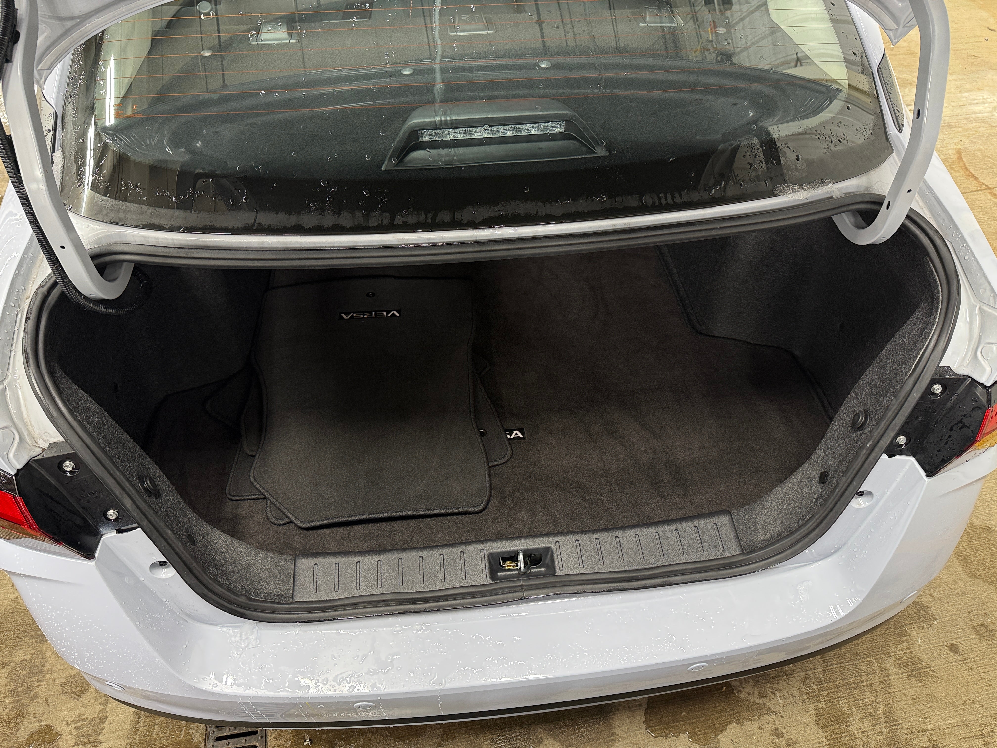 2025 Nissan Versa Sedan