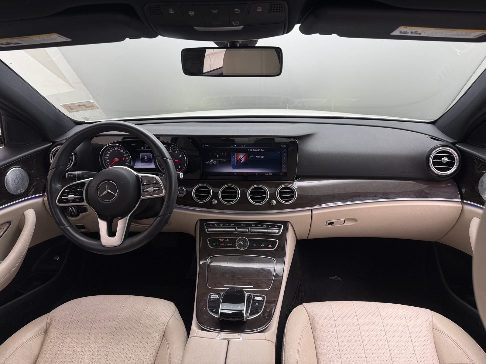 Thumbnail: 2019 Mercedes-Benz E-Class - 2