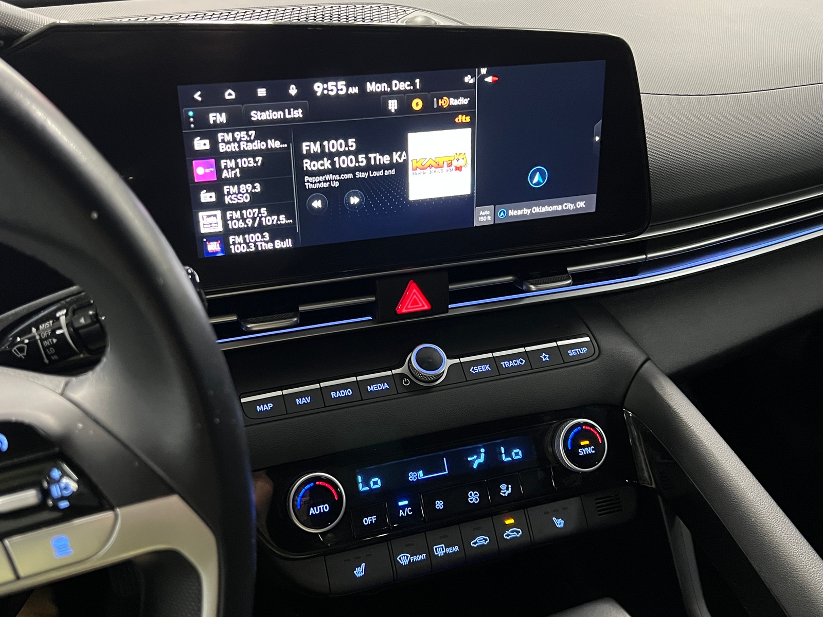 Thumbnail: 2023 Hyundai Elantra - 3