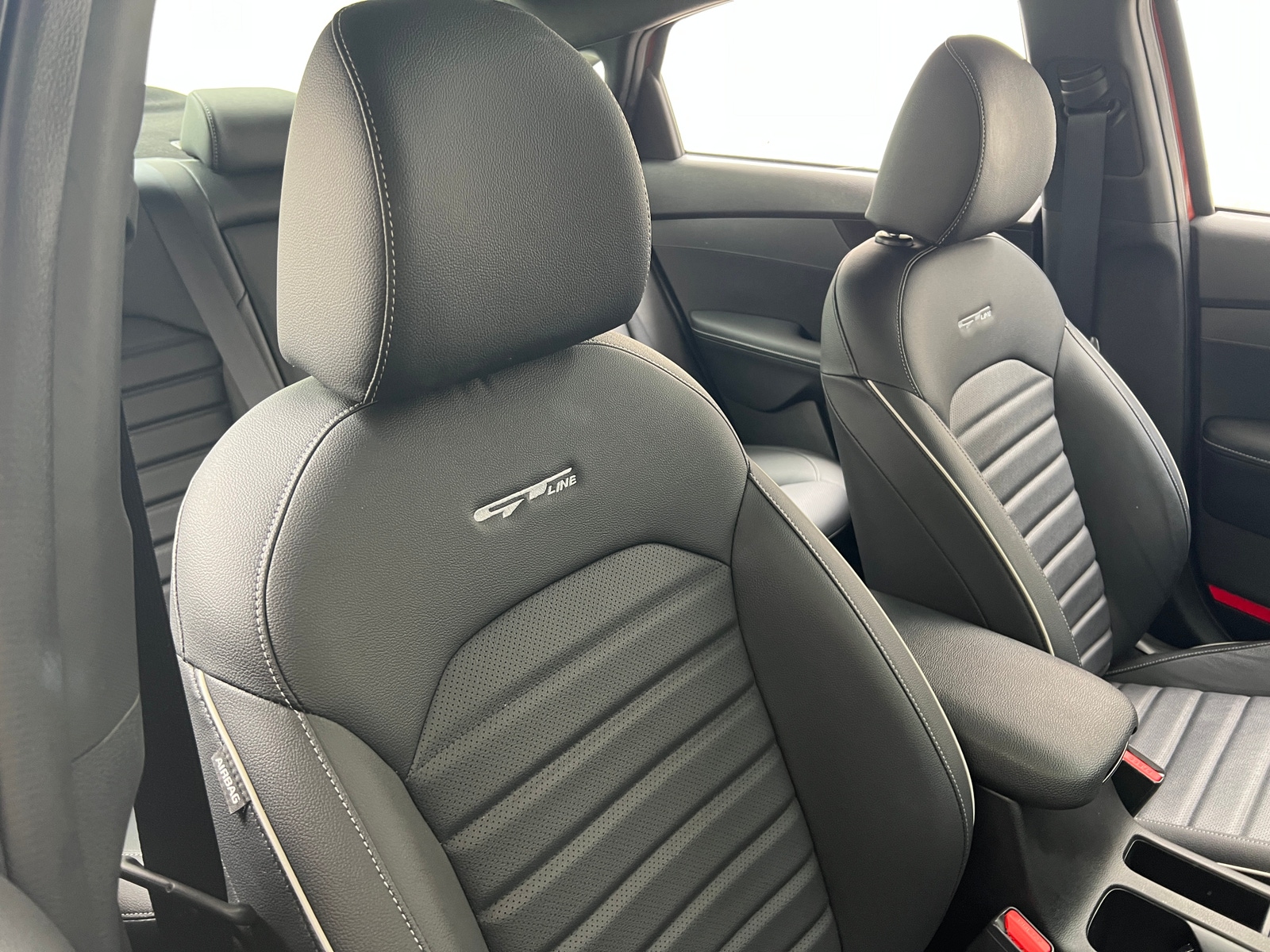 Thumbnail: 2023 Kia Forte - 2