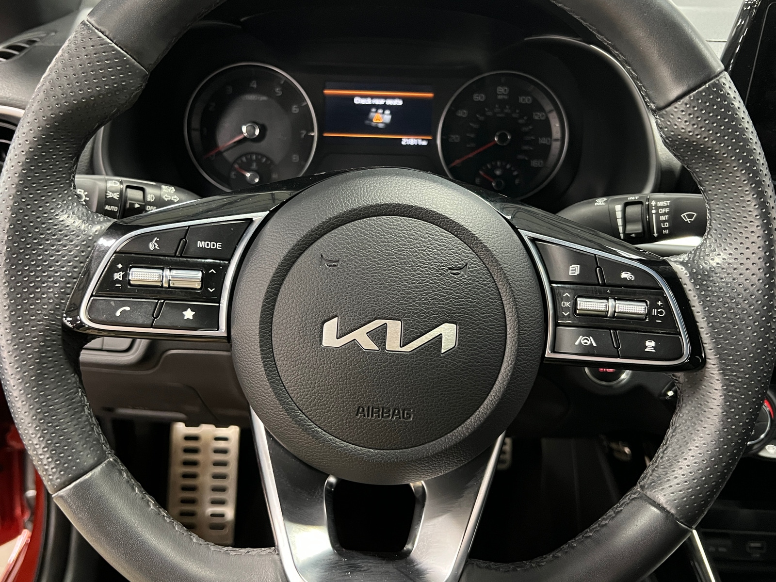 Thumbnail: 2023 Kia Forte - 5