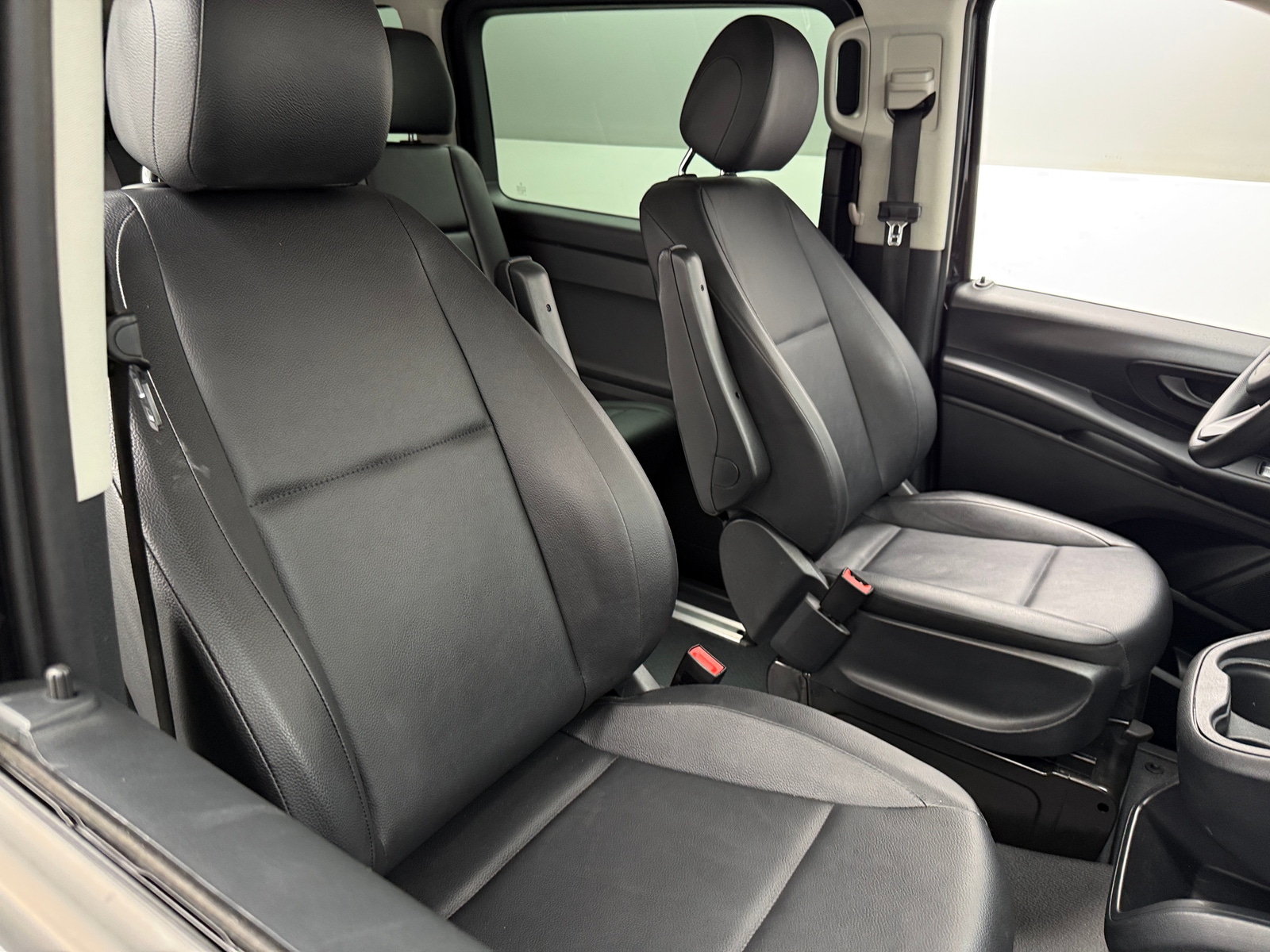 Thumbnail: 2023 Mercedes-Benz Metris - 2