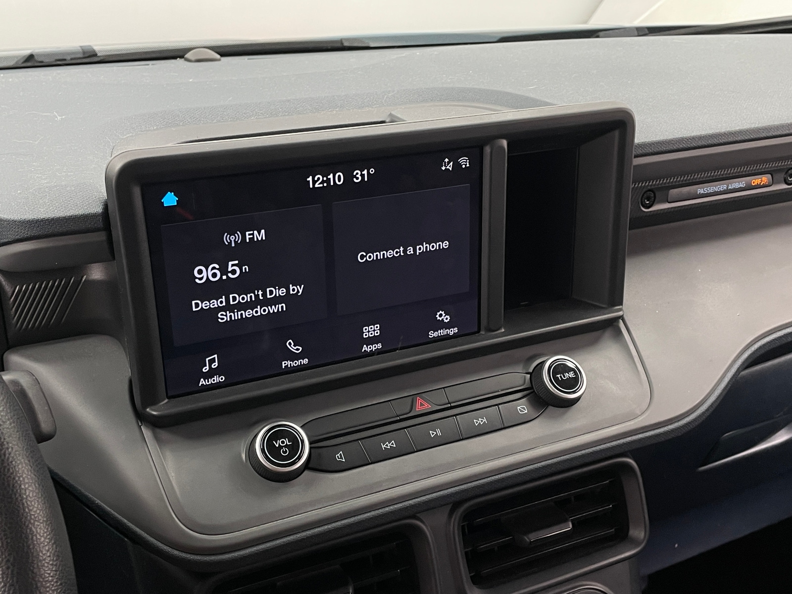 Thumbnail: 2022 Ford Maverick - 4