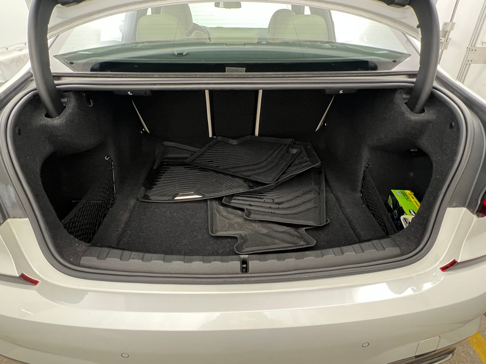 Thumbnail: 2020 BMW 3 Series - 6