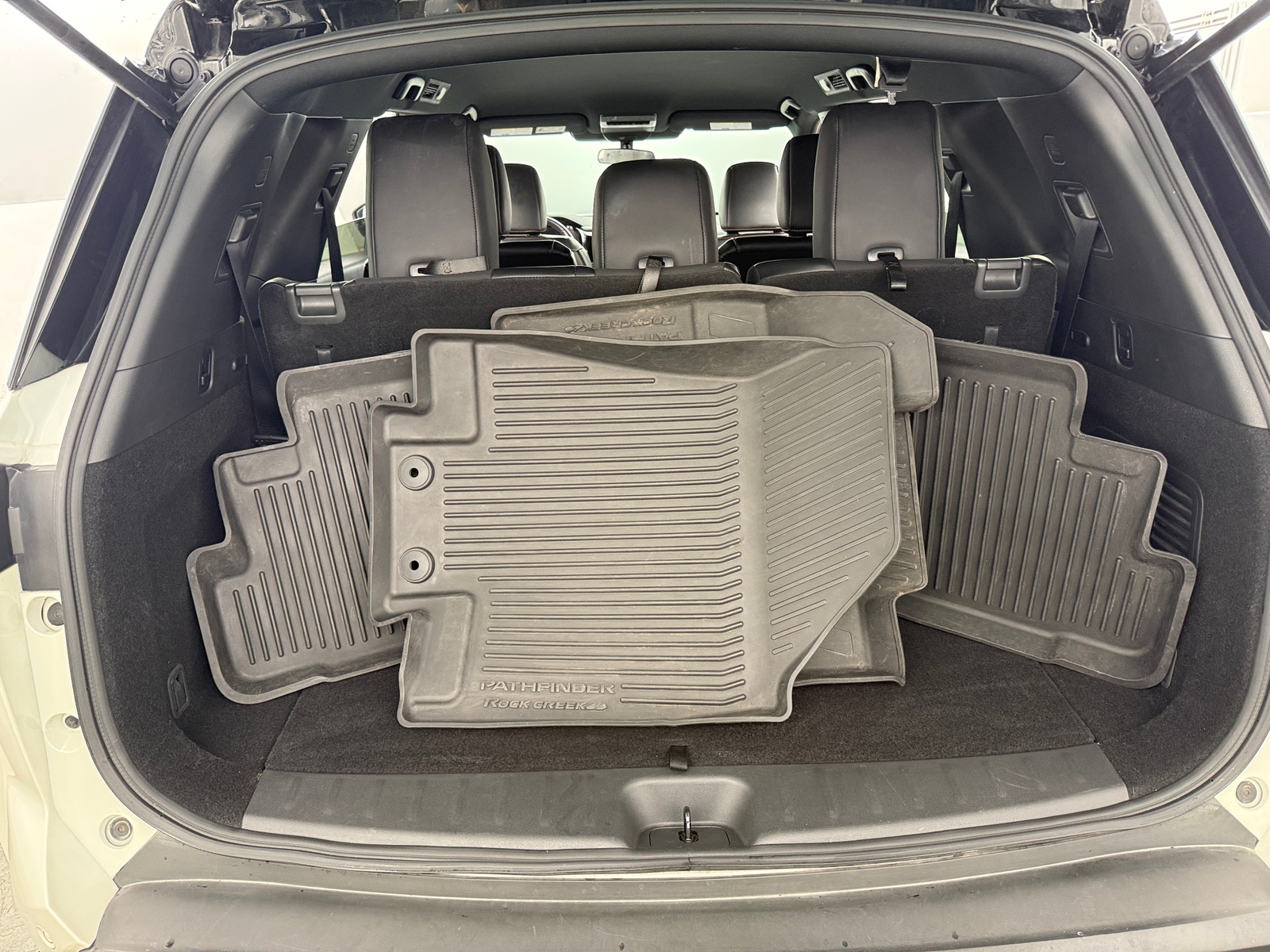 Thumbnail: 2024 Nissan Pathfinder - 6