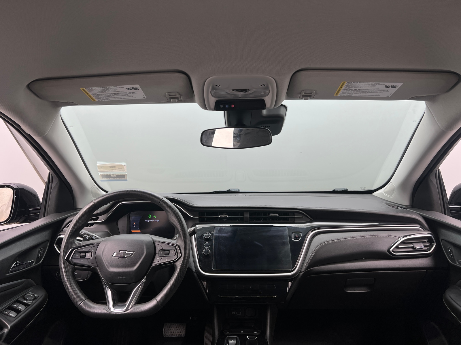 Thumbnail: 2023 Chevrolet Bolt EUV - 3