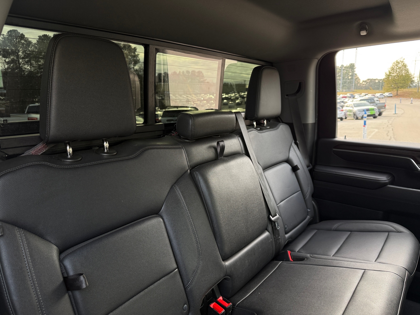 Thumbnail: 2024 GMC Sierra 3500 - 6