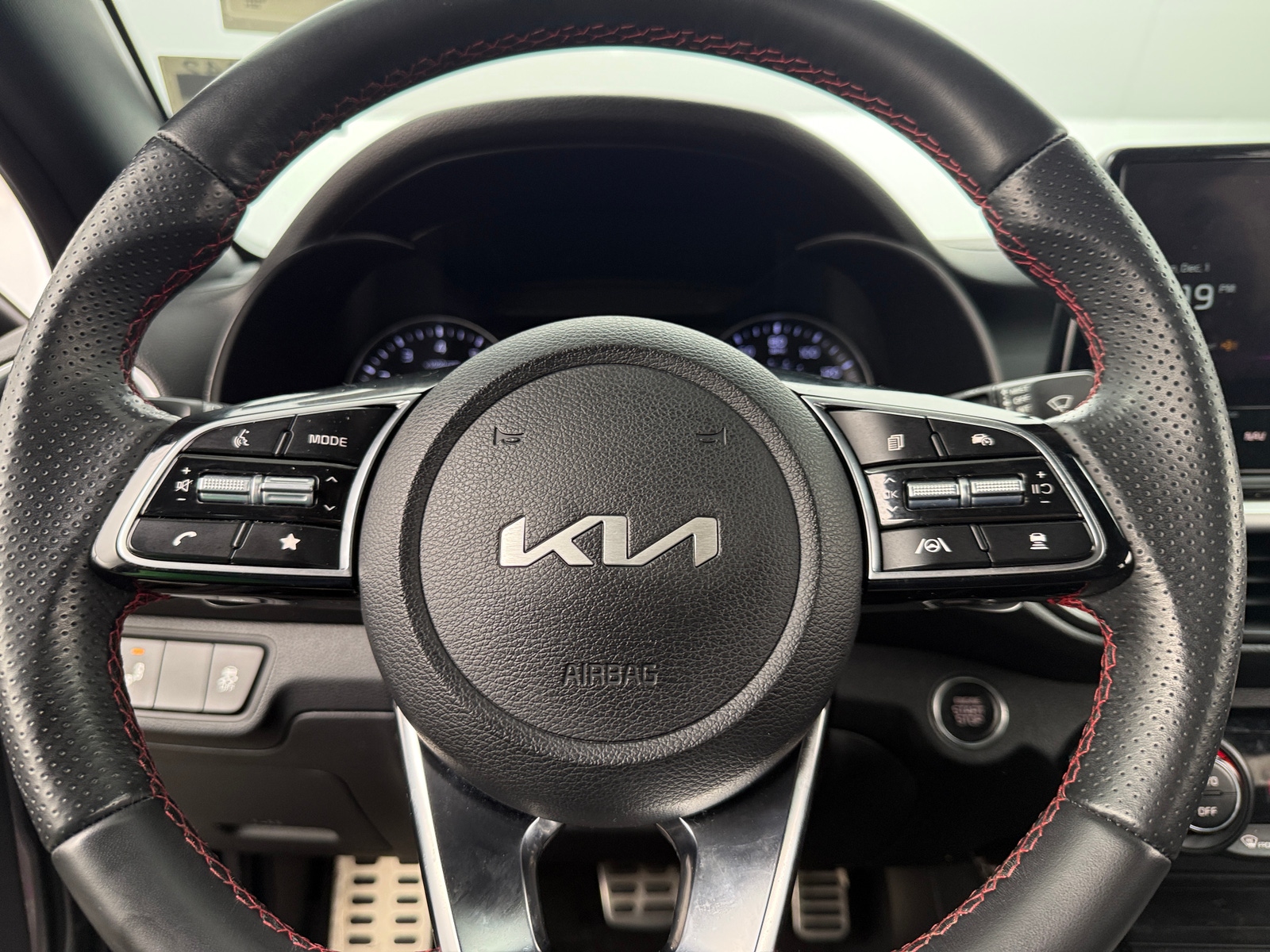 Thumbnail: 2024 Kia Forte - 5