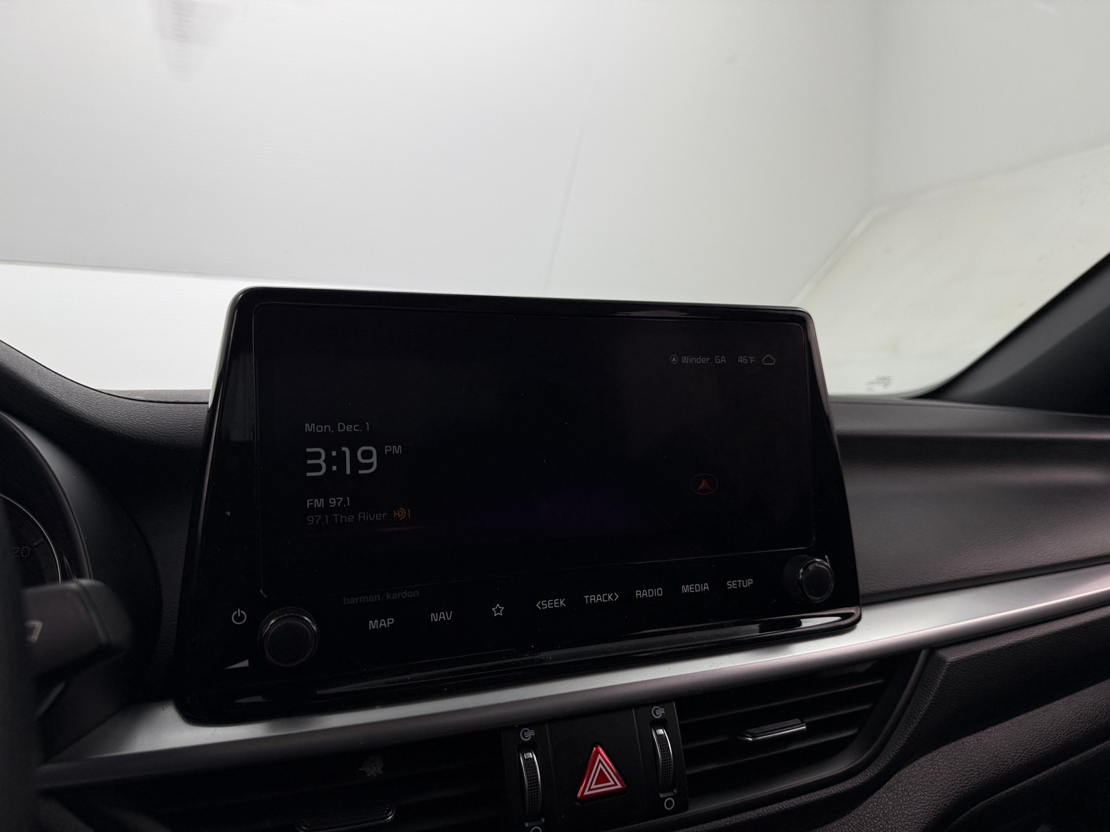 Thumbnail: 2024 Kia Forte - 4